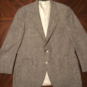 Houndstooth sports coat
